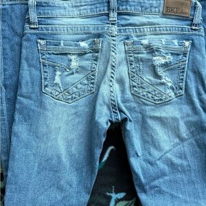 BKE Stella Straight Jeans 28R Distressed Light Wash